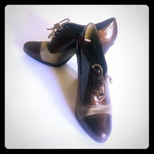 Anne Klein 6.5 Brown And Plaid Heels